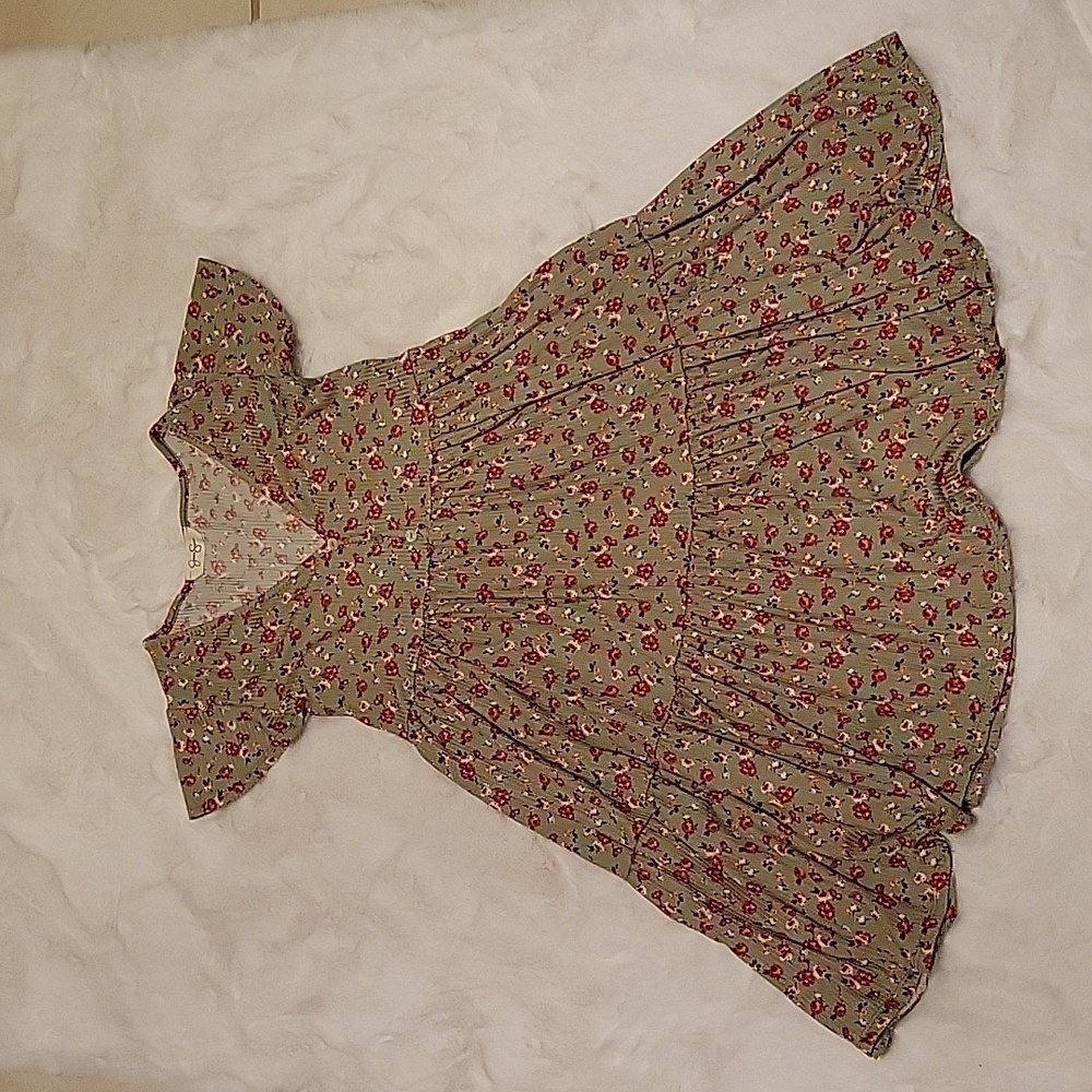 Jessica Simpson tiered dress